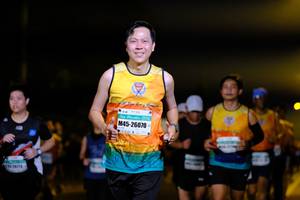 BIB: 26070
                            <button type="button" onclick="openModal(8577525)" class="btn btn-primary btn-sm float-right btn-popup" data-toggle="modal" data-target=".modal-high-quality">
                        <i class="fas fa-shopping-cart"></i> Add to Cart
                    </button>
                                            <button type="button" onclick="isThisMe(8577525, true)" class="btn btn-success btn-sm float-right btn-popup btn-isme hidden" data-toggle="tooltip" data-placement="bottom" title="นี่คือรูปของคุณใช่ไหม คลิกที่นี่เพื่อเอาเข้าอัลบั้ม">
                        <i class="fas fa-plus"></i> Add to album
                    </button>
                    <button type="button" onclick="isThisMe(8577525, false)" class="btn btn-warning btn-sm float-right btn-popup btn-isnotme hidden">
                        <i class="fas fa-ban"></i> Remove from album
                    </button>